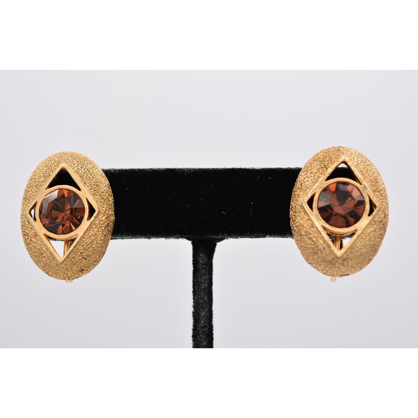 Sarah Cov Vintage Crystal Clip Earrings Chocolate Rhinestone Gold Signed Binav